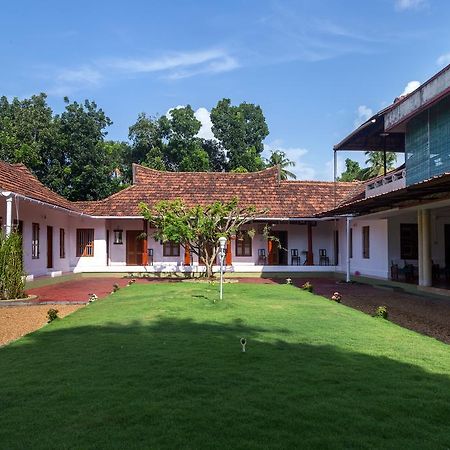 Akkara Homestay & Ayurveda Kottayam Extérieur photo