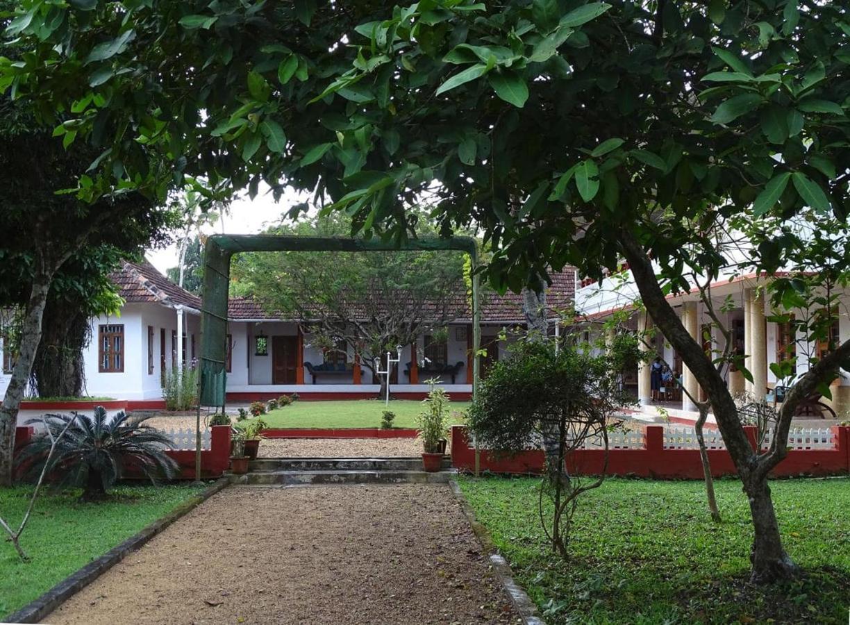 Akkara Homestay & Ayurveda Kottayam Extérieur photo